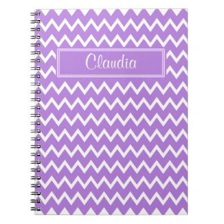 Lavender och White Zigzag Mönster Anteckningsbok Med Spiral