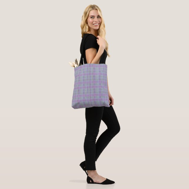 Lavender Plaid Harmony  Tygkasse (På modell)