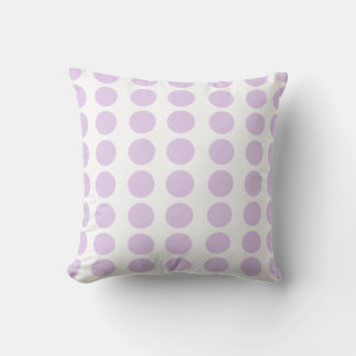 Lavender Polka dots Design Kudde