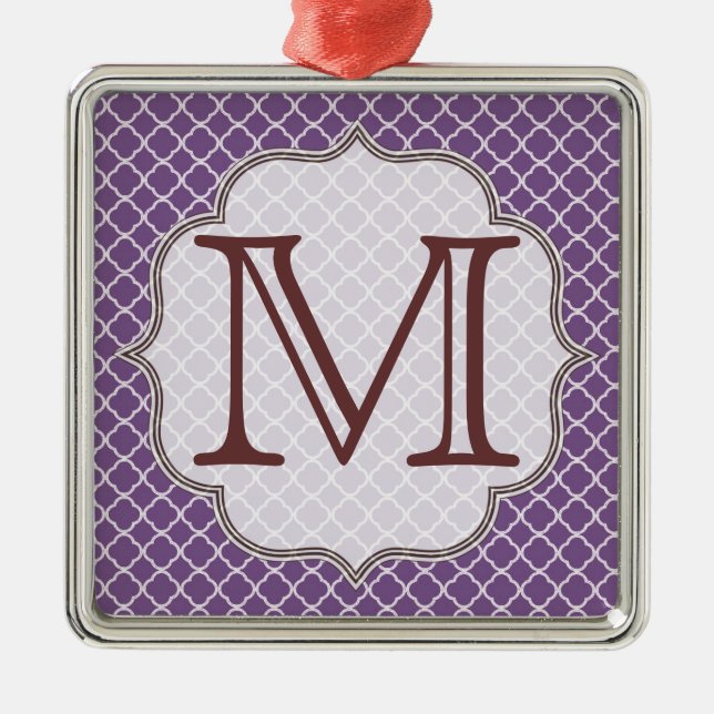Lavender Quarterfoil Latti Monogram Ornament (Framsidan)