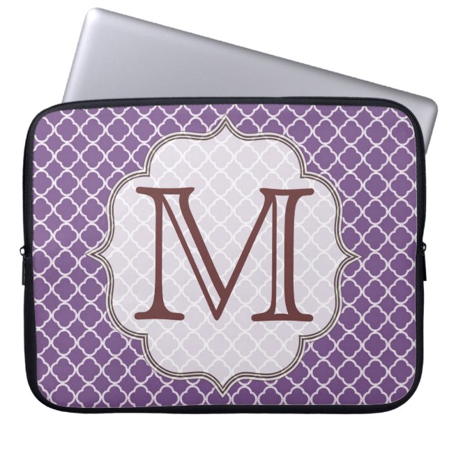 Lavender Quarterfoil Monogram 15-tums bärbar dator Laptop Sleeve (Framsidan)