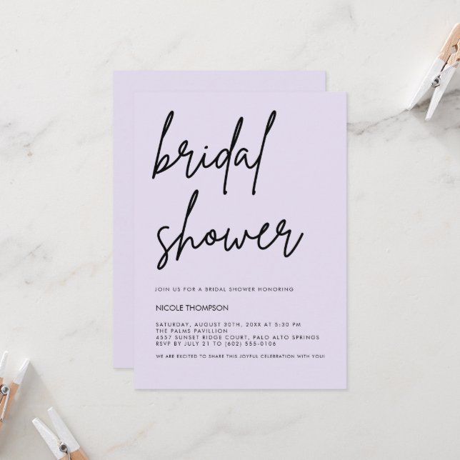 Lavender Script Modern Bridal Shower Invitation  Inbjudningar (Fram/Back In Situ)