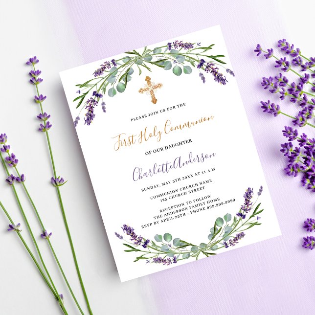 Lavender violet blommigts First Communion Inbjudan Vykort (Skapare uppladdad)