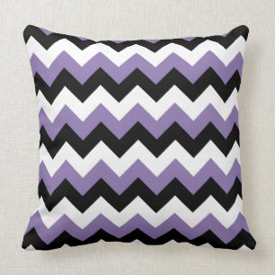 Lavender White Black Zigzag Kudde