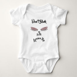 LavishlyOn Blink, jag ska växa upp Baby T Shirt