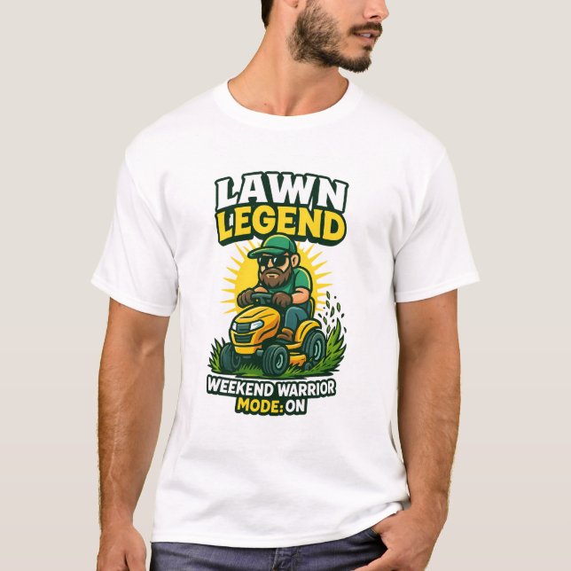 Lawn Legend – Weekend Warrior Mode: ON T Shirt (Framsida)