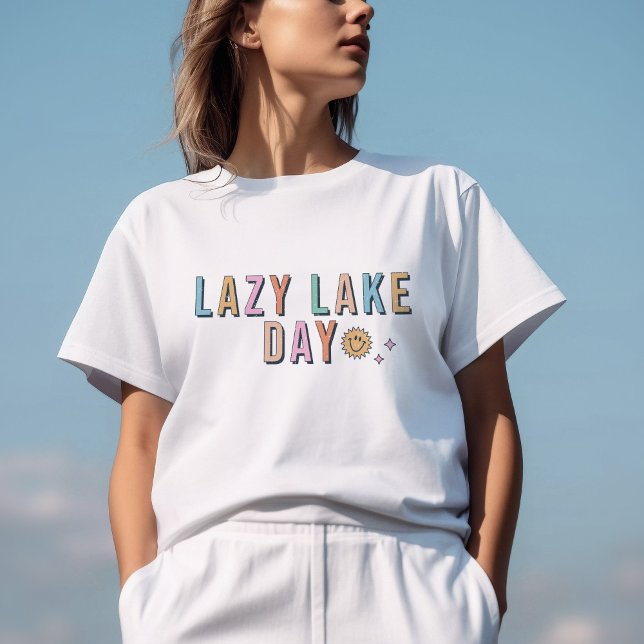 Lazy Sjö Day Graphic T Shirt (Skapare uppladdad)