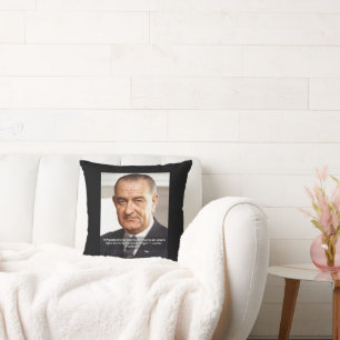 LBJ Och Citat "Veta Vad Som Är Rätt" Kudde