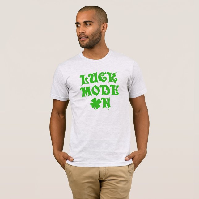 Lcuk Mode På T-Shirt (Hel framsida)