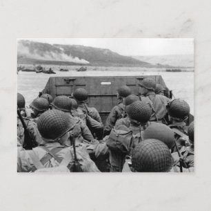 LCVP-landningsfartyg som närmar sig Omaha Beach Vykort
