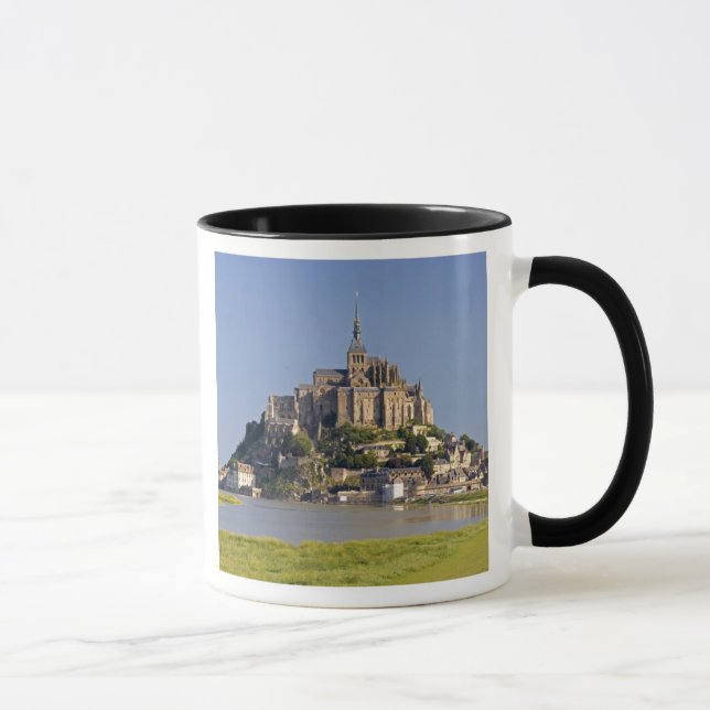 Le Mont Saint Michel i regionen Mugg (Höger)