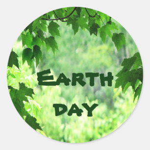 Leafy Earth Day Runt Klistermärke