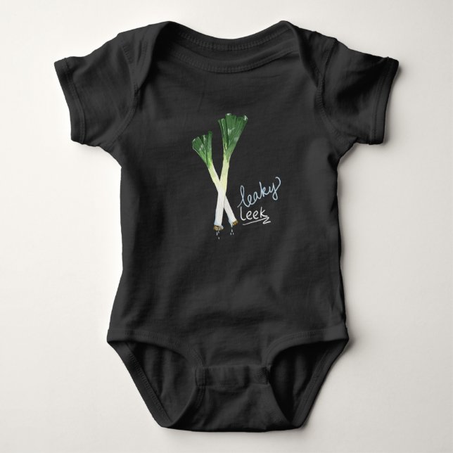 Leaky Leek Funny Pun Baby Shirt T (Framsida)
