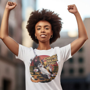 Leapande Kattdjur Elegance Chasing-drömmar är inte T Shirt