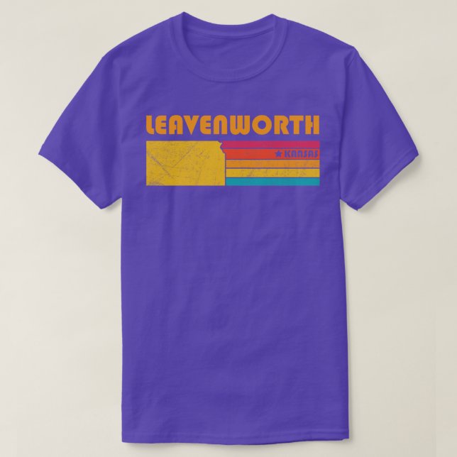 Leavenworth Kansas Vintage Distress Souvenir T Shirt (Design framsida)