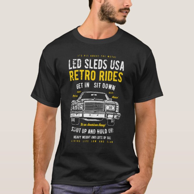 Led Sleds Automotive Nostalgia Distressed Retro Ca T Shirt (Framsida)