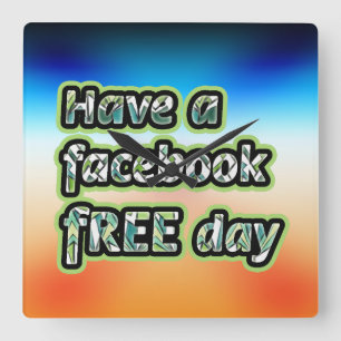 Ledig Facebook-dag Fyrkantig Klocka