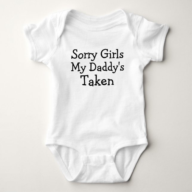 Ledsen Girls My Daddys Taken Tee Shirt (Framsida)