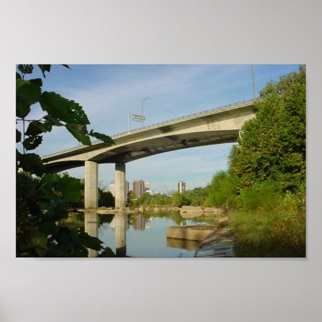 Lee Bridge Reflection in James River Poster (Framsidan)