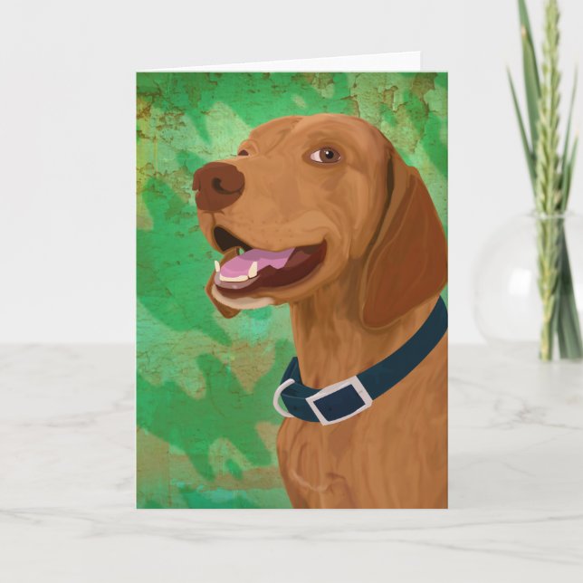 Leende Brown Vizsla på Gröntens bakgrund Kort (Framsida)
