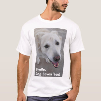 Leendet hund älskar dig! Skjorta Tee Shirt