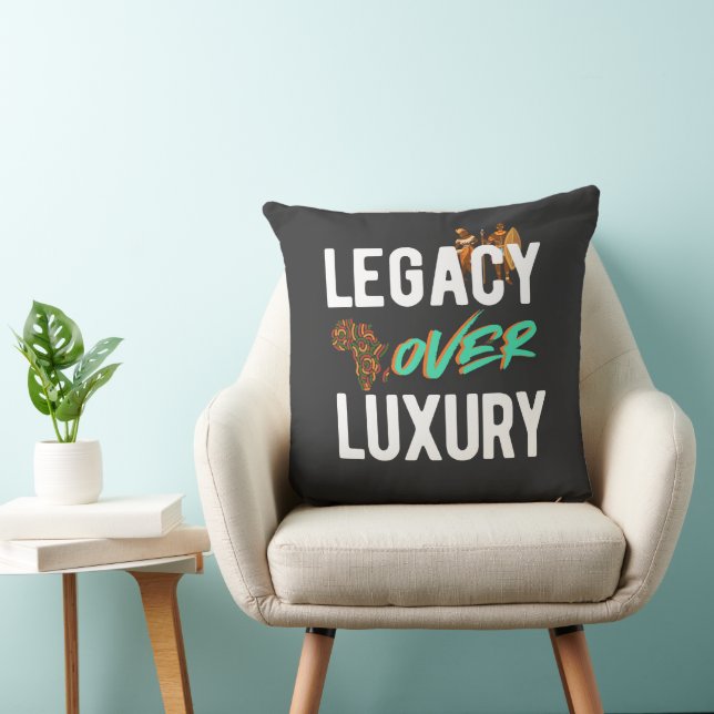 Legacy Over Luxury | Kudde (Stol)