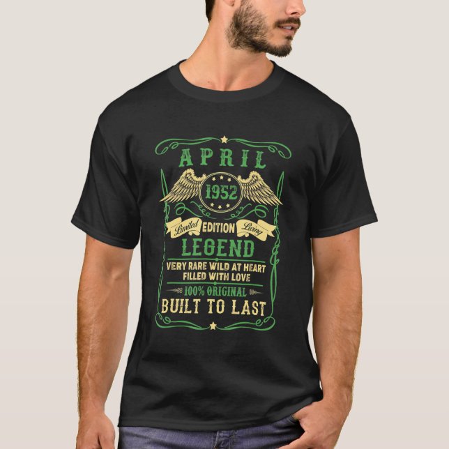 Legend Born April 1952 70 Birthday T Shirt (Framsida)