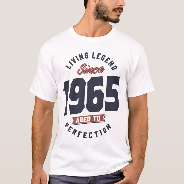 Legend sedan 1965 födelsedagspresent t shirt (Framsida)