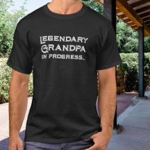 Legendarisk Farfar Under Uppbyggnad Vit Typografi