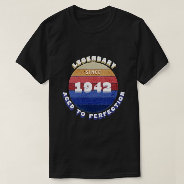 Legendarisk Sedan 1942 Retro T-Shirt (Design framsida)