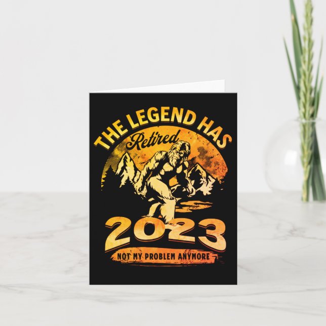Legenden har gått tillbaka 2023 Roligt Bigfoot Pen Inbjudan (Framsida)