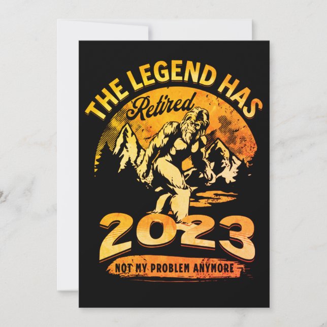 Legenden har gått tillbaka 2023 Roligt Bigfoot Pen Inbjudningar (Framsida)