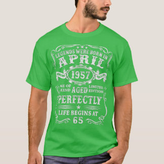 Legenderna föddes i april 1957, 65 år gammal t shirt