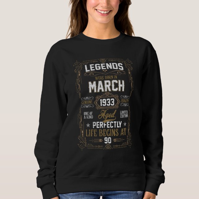 Legends Were Born In March 1933 90Th Birthday T Shirt (Framsida)