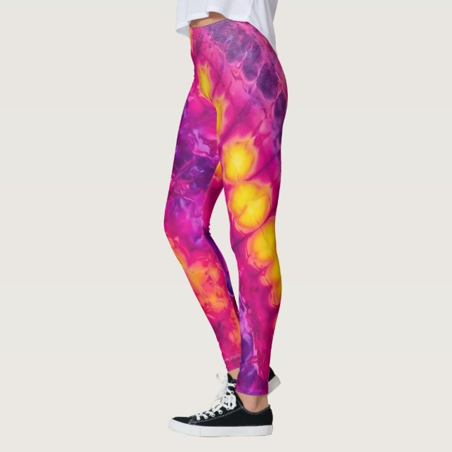Leggings by James Michael Miller 4/2/2024 (Vänster)