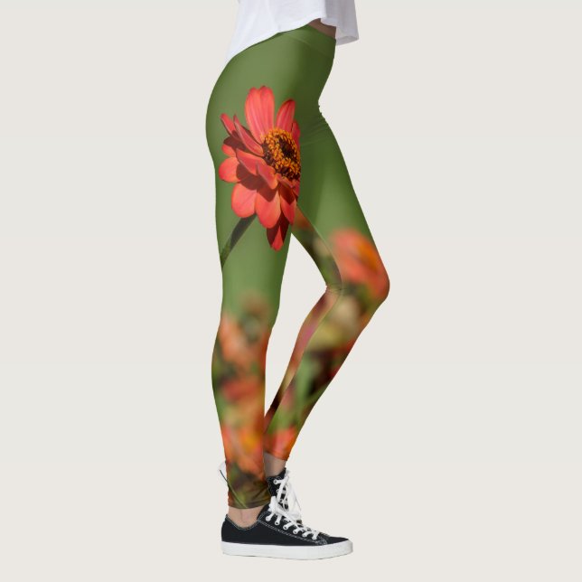 Leggings photo une fleur rouge. (Höger)