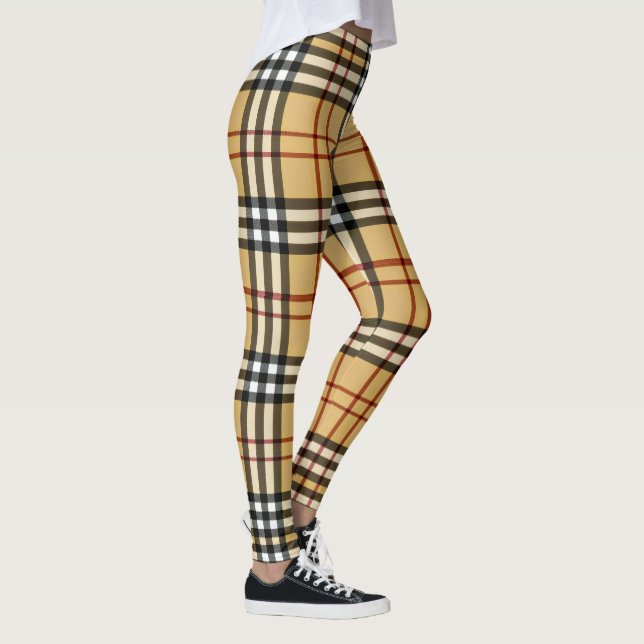 leggings with traditional geometric pattern (Höger)