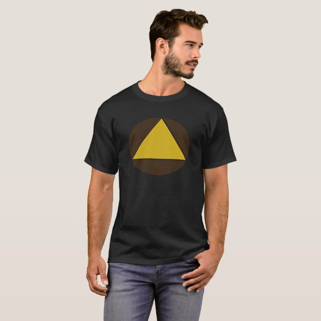 Legion (triangel) tee (Hel framsida)