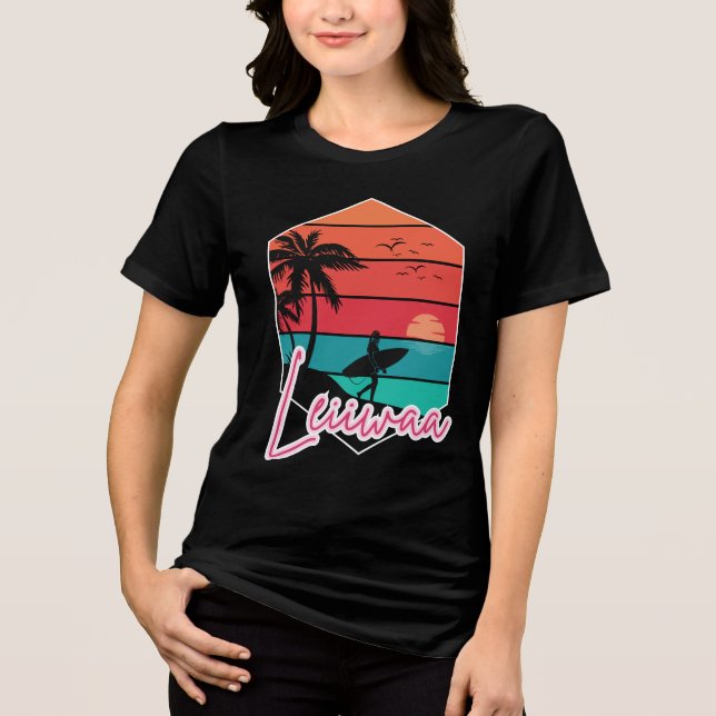 LEIIWAA – Island Girl  T Shirt (Framsida)
