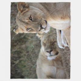 Lejon Fleece Blanket