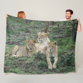 Lejon Fleece Blanket