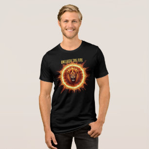 lejon grafik med eleld, kung med låga. t shirt