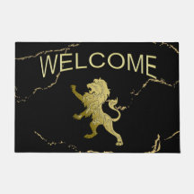 Lejon hälsning på Golden Royal