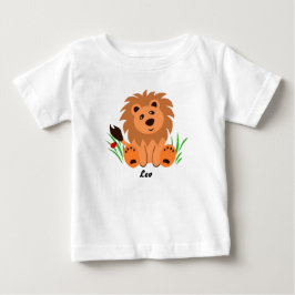 Lejon i gräset med ladybug baby T-Shirt