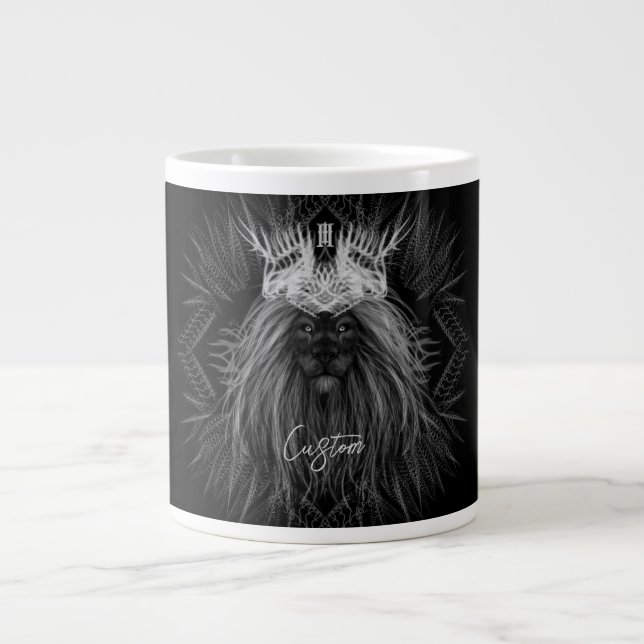 Lejon med Krona Monogram Jumbo Mugg (Framsidan)