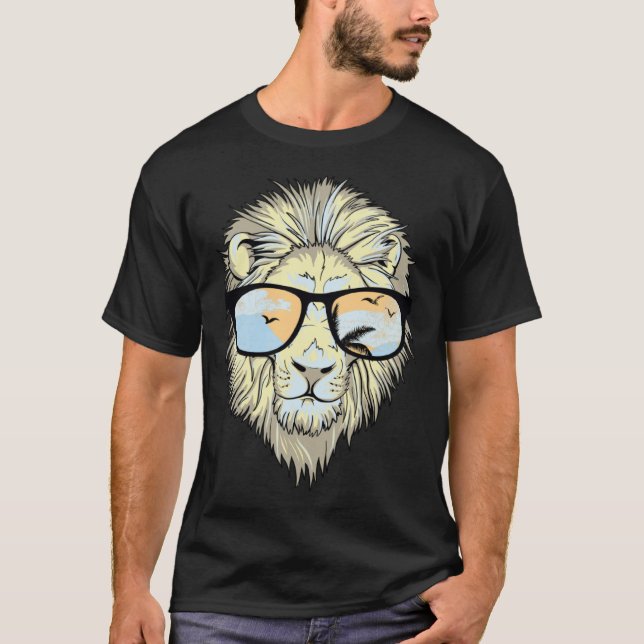 Lejon med Lejona skuggor T Shirt (Framsida)