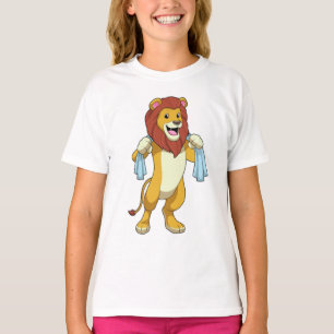Lejon med Towel for Shower T Shirt