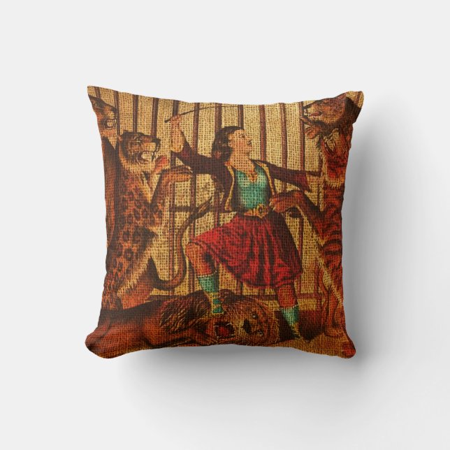 Lejon mer tamer för vintagecirkus kudde (Framsida)