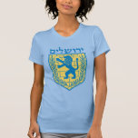 Lejon om Judah Emblem Jerusalem Hebrew T Shirt<br><div class="desc">Kvinnans baby blue Bella Canvas bra jersey t-shirt med en bild av en blå och gult Lejon av Judahemblemet med "Jerusalem" i Hebrew i blå brev ovanför det. Se hela uppsamlingen av Hanukkah-apparatur under APPAREL-kategorin i avsnittet HELGDAGAR.</div>