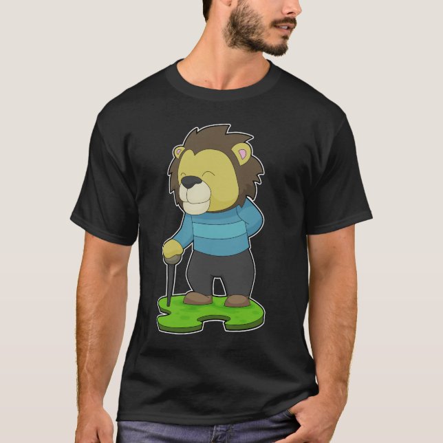 Lejon Pensionär Gångsticka T Shirt (Framsida)